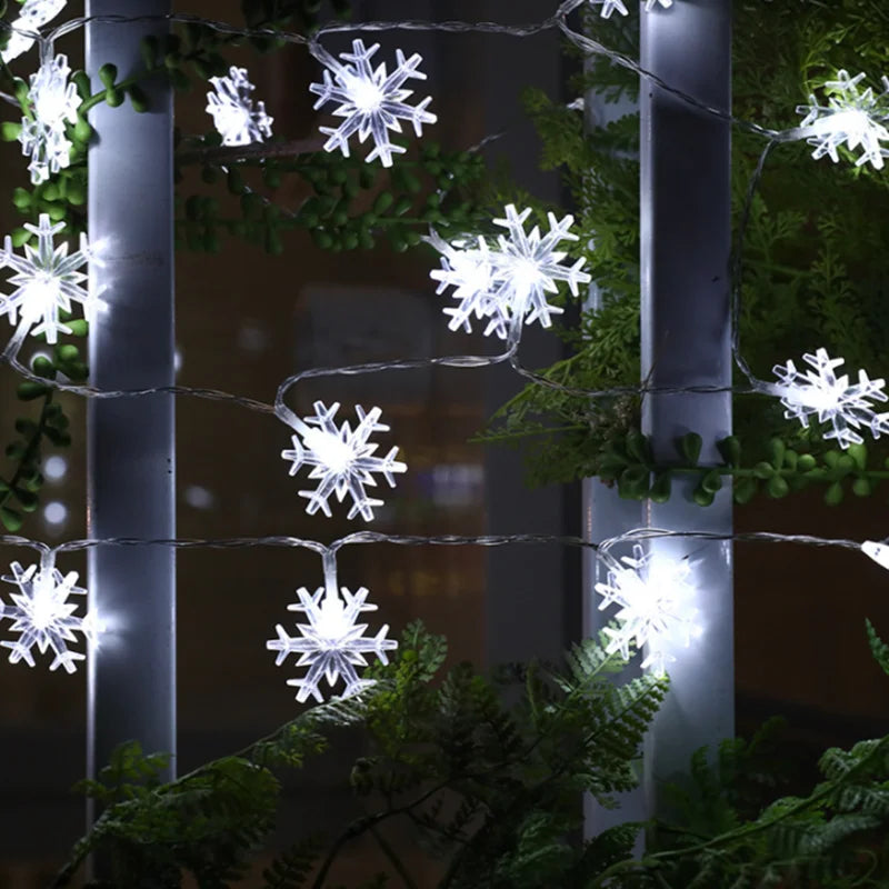 LED Snowflake String Lights – USB or Battery, 10–40 LEDs