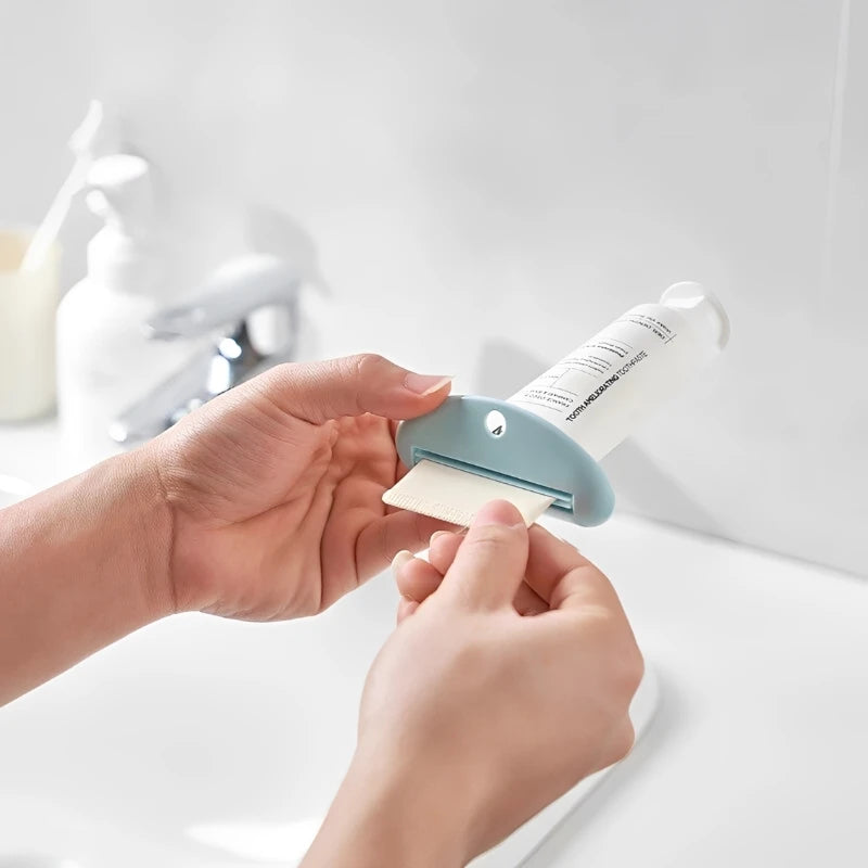 Toothpaste Tube Squeezer Clip – Multi-Purpose, Zero Waste, Compact