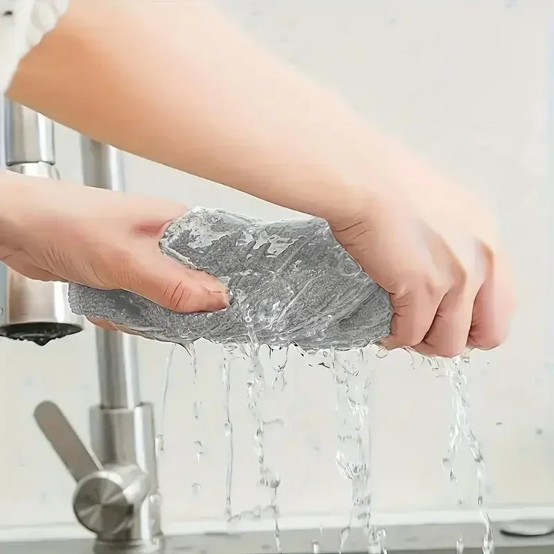 Microfiber Cleaning Cloths – Ultra Absorbent, Reusable, for Car, Kitchen & Bike (10 or 20 pcs)