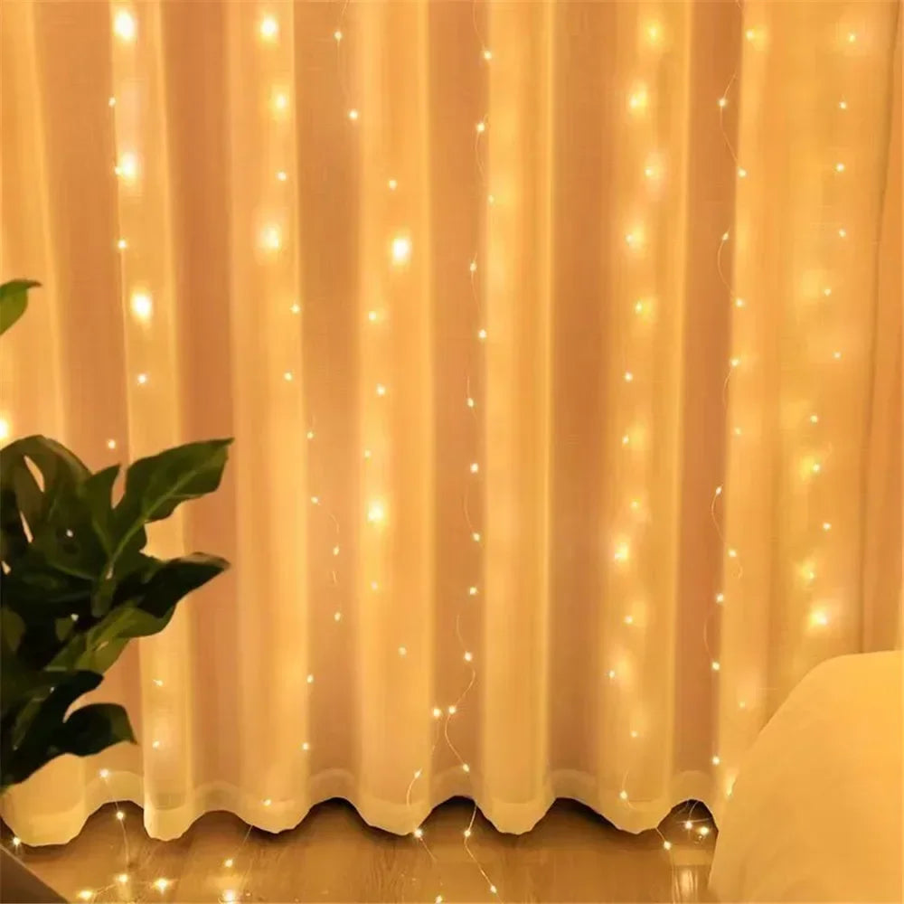 USB LED Curtain Lights with Remote – 100–600 LEDs