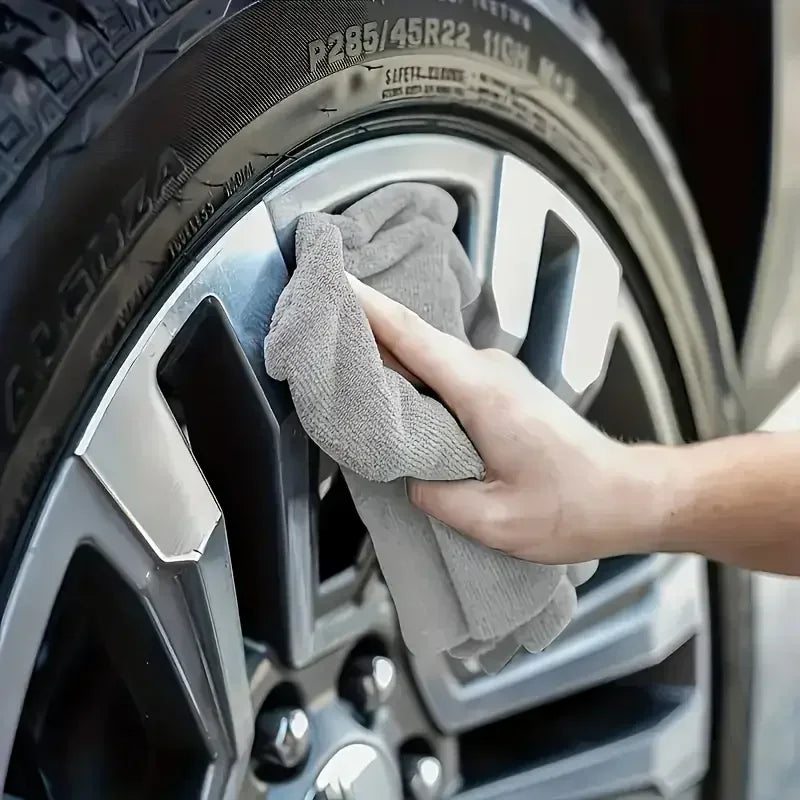 Microfiber Cleaning Cloths – Ultra Absorbent, Reusable, for Car, Kitchen & Bike (10 or 20 pcs)